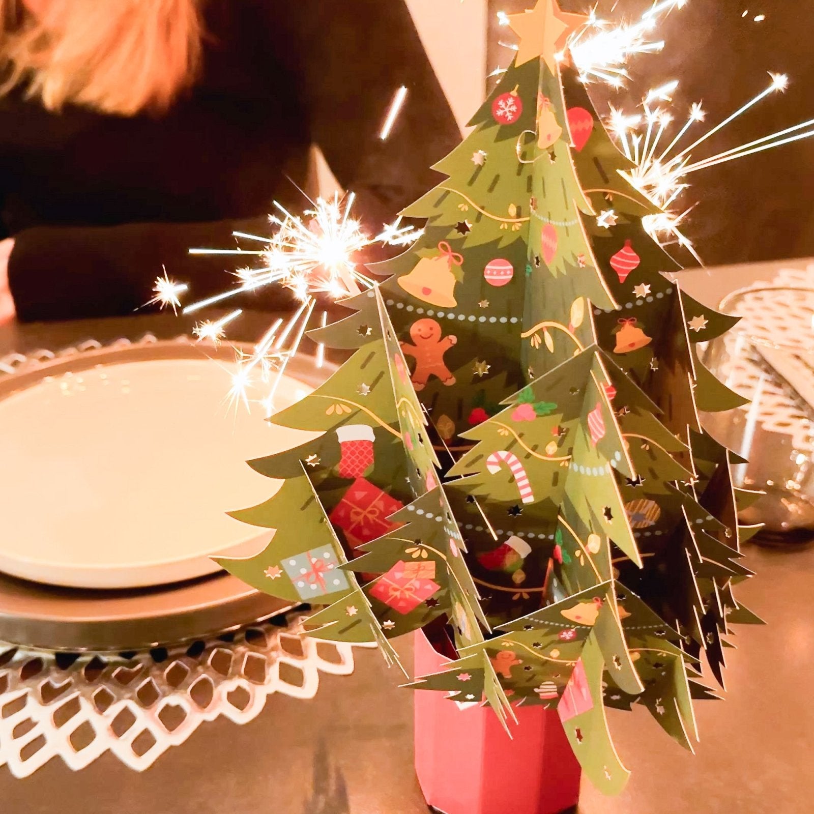 Lovepop - Festlicher Weihnachtsbaum 3D Pop - Up Papier Deko - Onlineshop für außergewöhnliche Grußkarten und Paper Art - Online kaufen