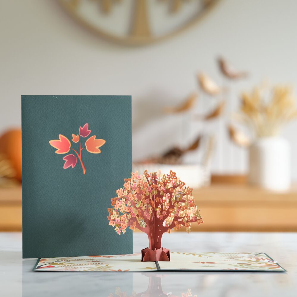 Lovepop - Herbstlicher Baum mit Waldtieren 3D Pop - Up Karte - Onlineshop für außergewöhnliche Grußkarten und Paper Art - Online kaufen