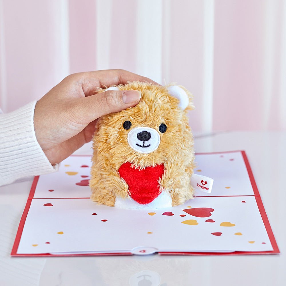 Lovepop - Plüsch - Pop - I love you Beary Much 3D Pop - Up Karte mit Plüschfigur - Onlineshop für außergewöhnliche Grußkarten und Paper Art - Online kaufen