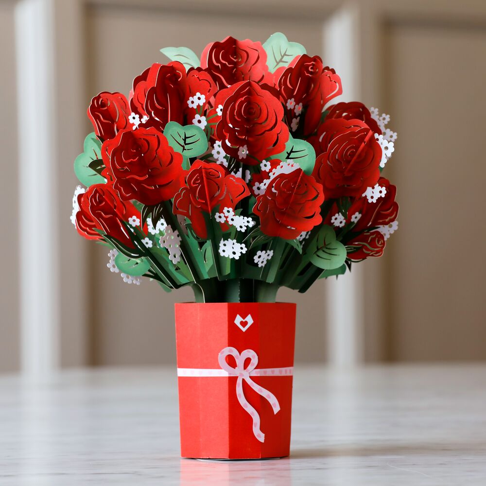 Lovepop - Roter Rosenstrauß 3D Pop - Up Bouquet - Onlineshop für außergewöhnliche Grußkarten und Paper Art - Online kaufen